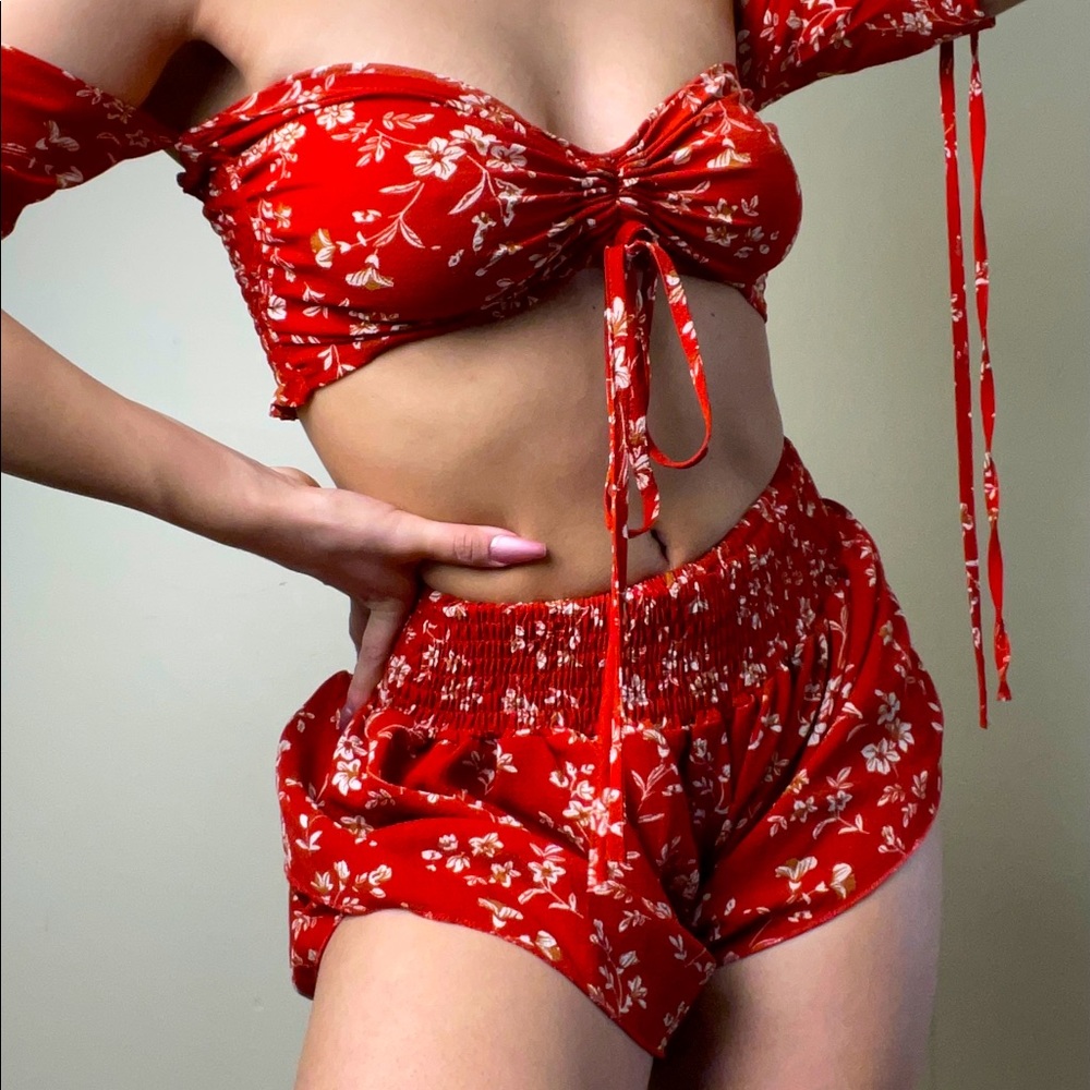 Two piece short set